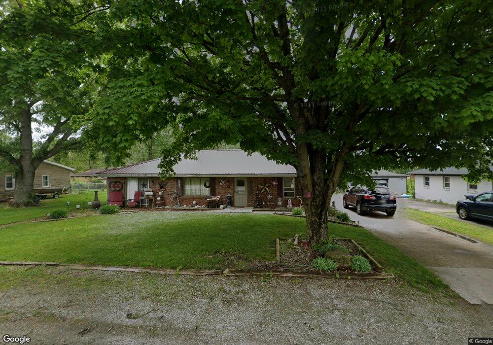 715 Belzer Dr, Anderson, IN 46011 - photo 1