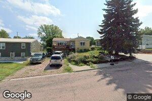 1021 S Courtland St, Chamberlain, SD 57325