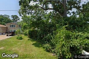 1 Circle Dr, Fenton, MO 63026