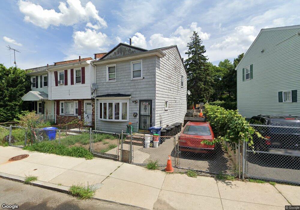 52 Jacob St, Dorchester Center, MA 02124 - photo 1