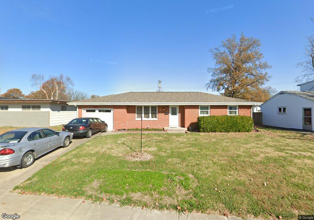 16 Rollin Hills Blvd, Effingham, IL 62401 - photo 1