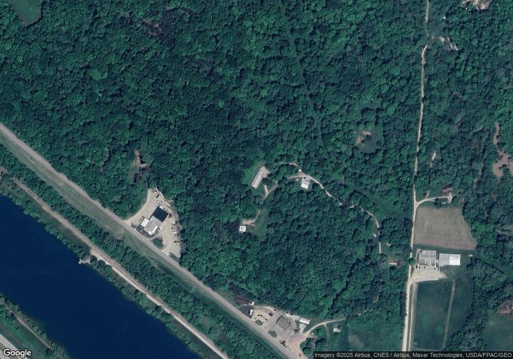 35778 Hocking Dr, Logan, OH 43138 - photo 1