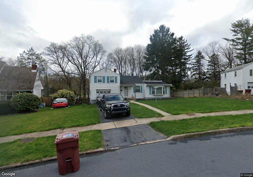 634 Jordan Cir, Whitehall, PA 18052 - photo 1
