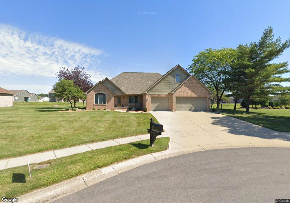 7742 Carpenter Ct, Plainfield, IN 46168 - photo 1