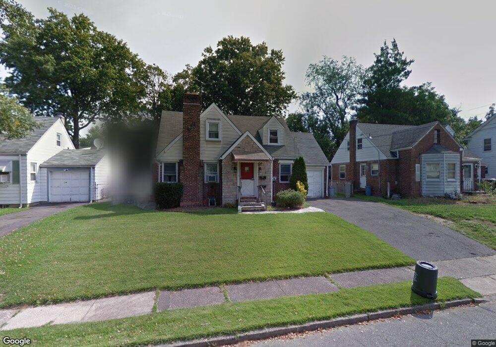 1-21 32nd St, Fair Lawn, NJ 07410 - photo 1