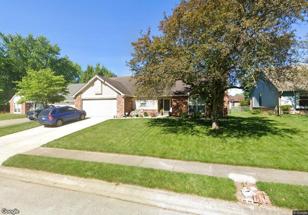 942 Johnathan Dr, Plainfield, IN 46168 - photo 1