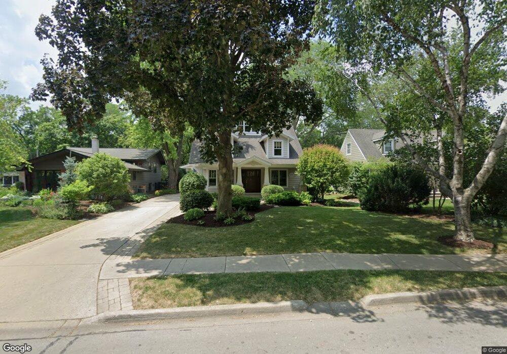 347 S Julian St, Naperville, IL 60540 - photo 1