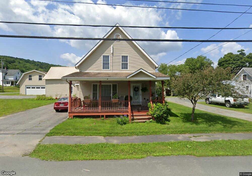 124 Elm St, Hardwick, VT 05843 - photo 1