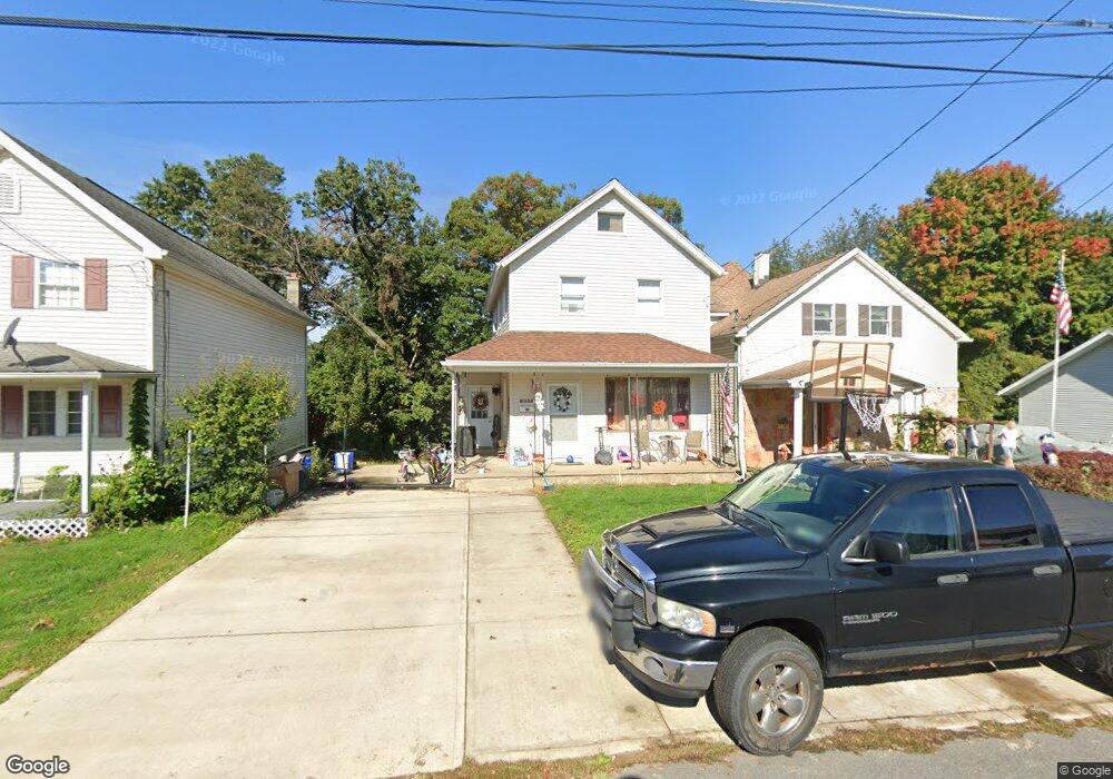 923 Getty St, Duryea, PA 18642 - photo 1