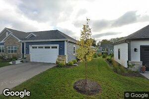 7987 W Stone Ridge Dr, Lannon, WI 53046