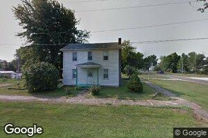 120 W 3rd St, Maquon, IL 61458
