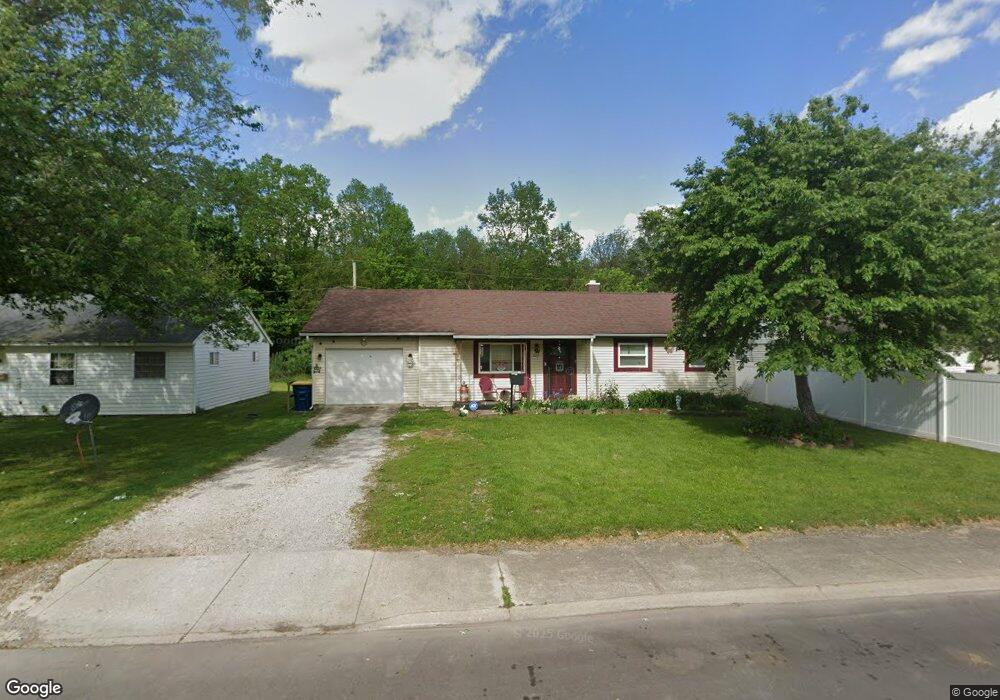 3217 S Dunbar Dr, Marion, IN 46953 - photo 1