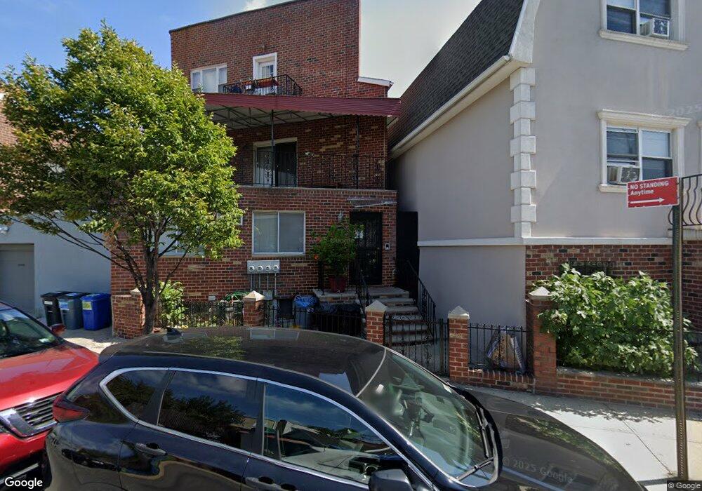 4127 Newtown Rd, Astoria, NY 11103 - photo 1