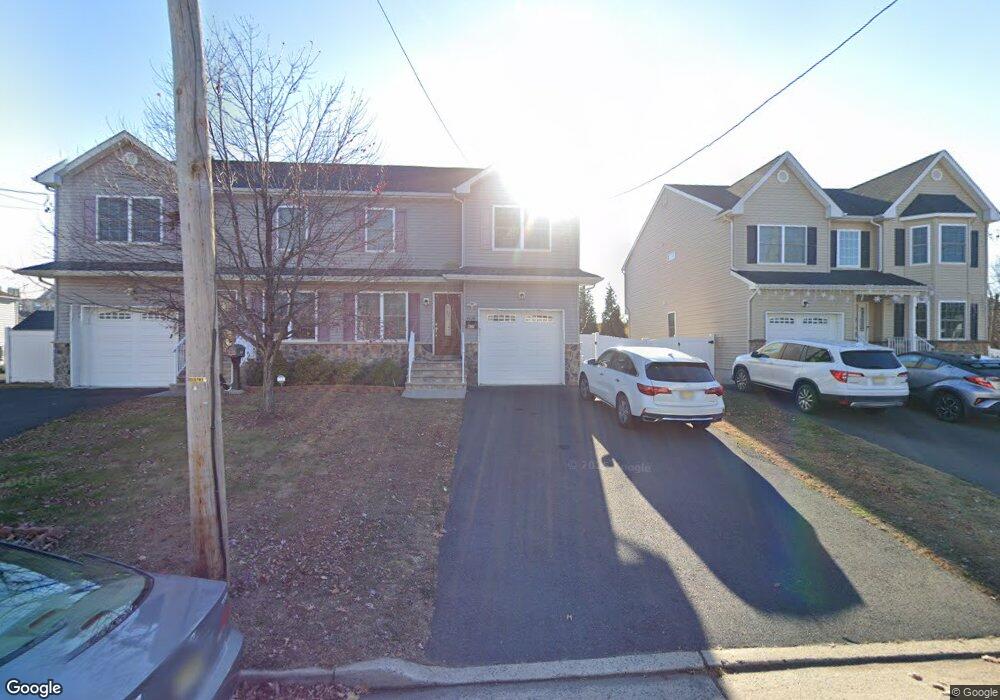 604 Voorhees Ave, Middlesex, NJ 08846 - photo 1