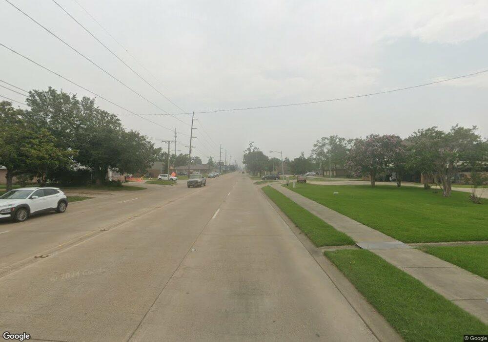 2250 S Lake St, Lake Charles, LA 70601 - photo 1