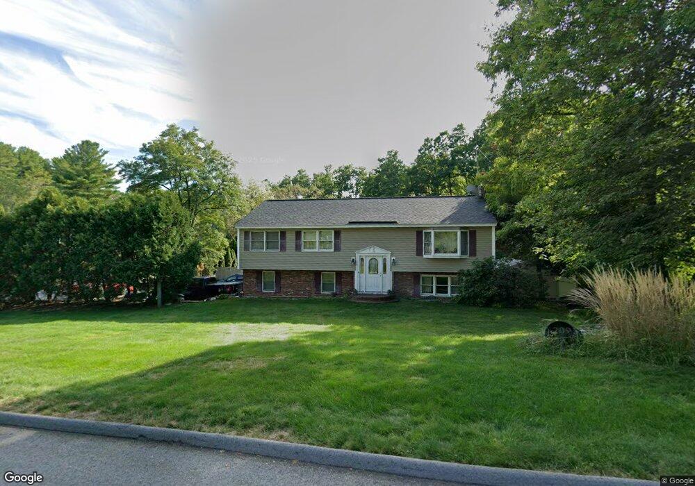 2 Margate Rd, Nashua, NH 03062 - photo 1