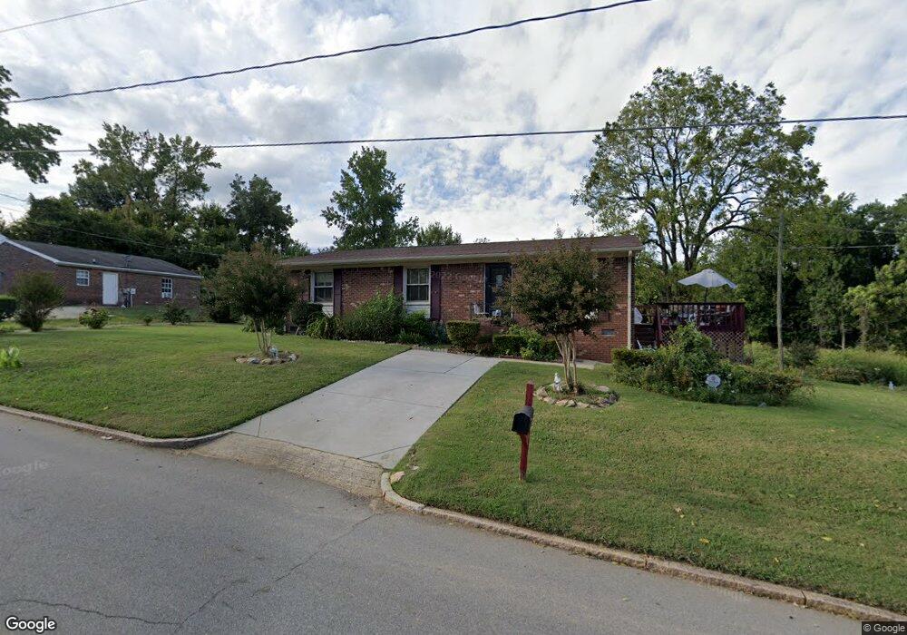 609 E Kearns Ave, High Point, NC 27260 - photo 1