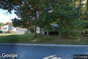 134 Glen Forest Dr, Manchester, NH 03109