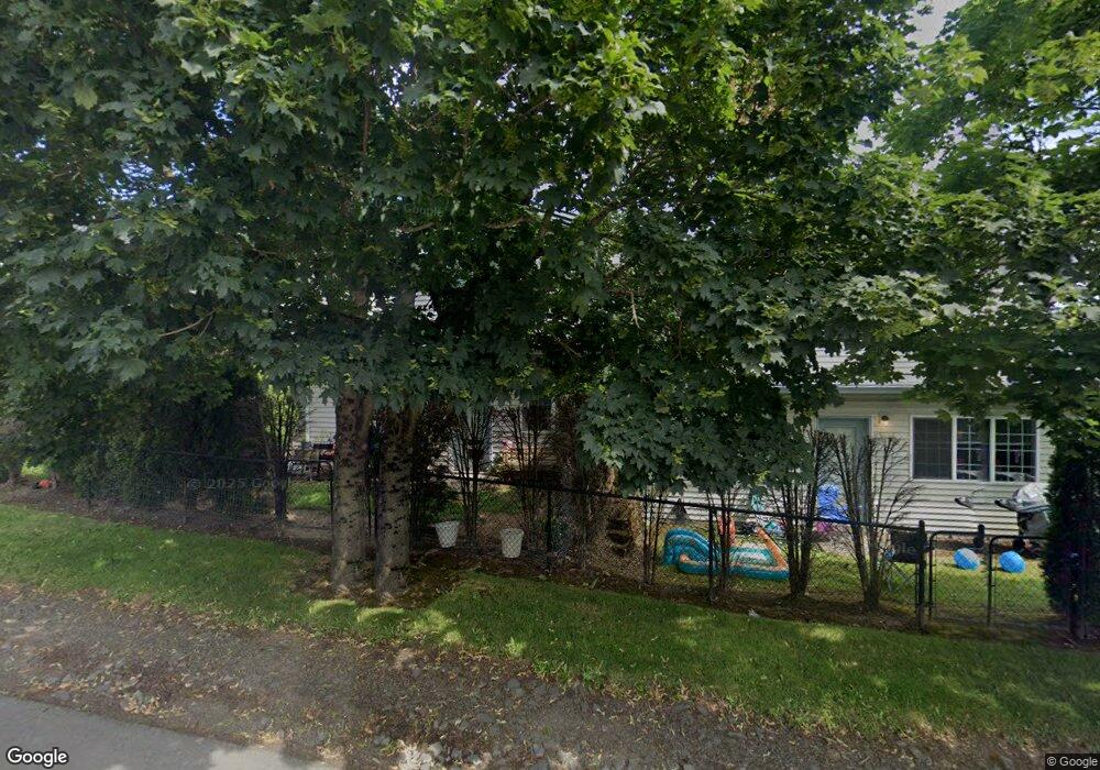 3046 SW Corbeth Ln, Troutdale, OR 97060 - photo 1