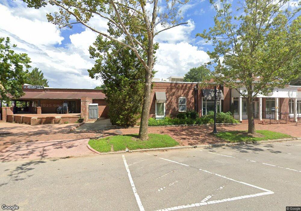 10 Biltmore Plaza unit 20, Asheville, NC 28803 - photo 1