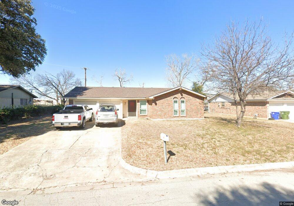 9020 Glenn Dr, Fort Worth, TX 76108 - photo 1