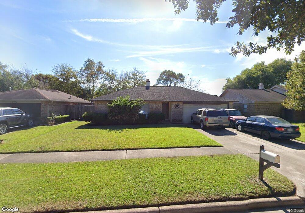 8438 Springtime Ln, Houston, TX 77075 - photo 1