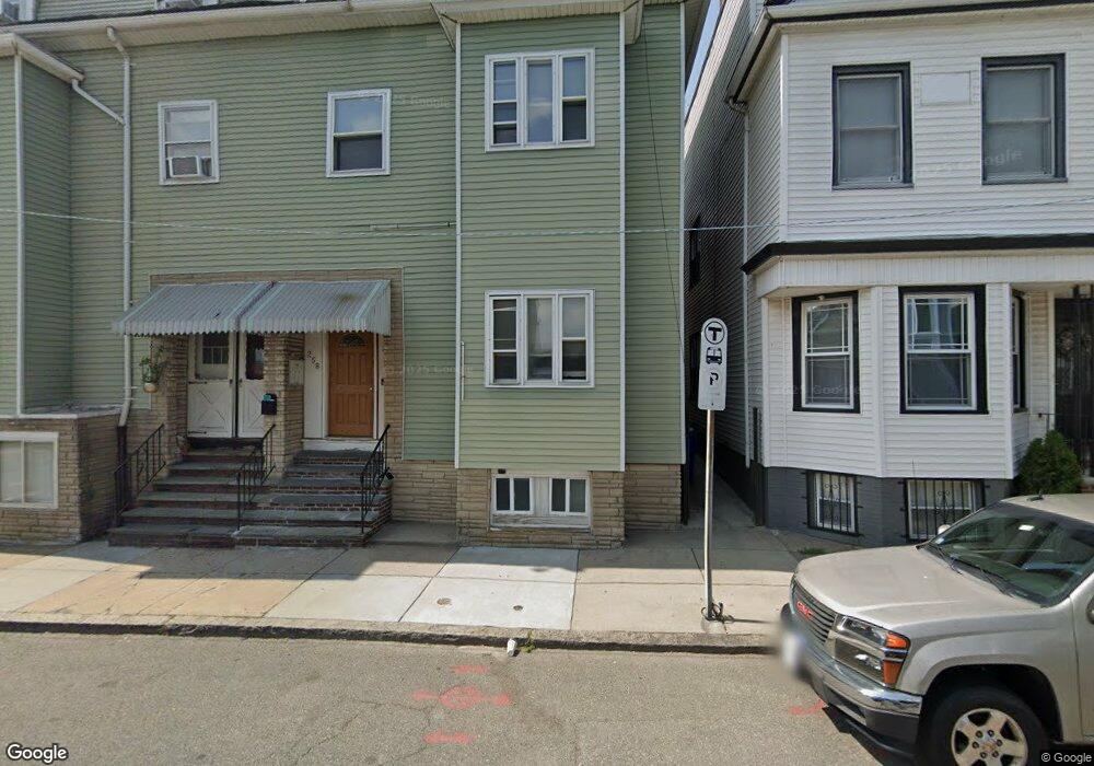 258 Lexington St unit 2-2, Boston, MA 02128 - photo 1