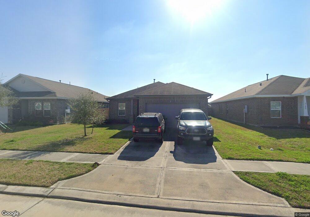2182 Colonial St, Alvin, TX 77511 - photo 1