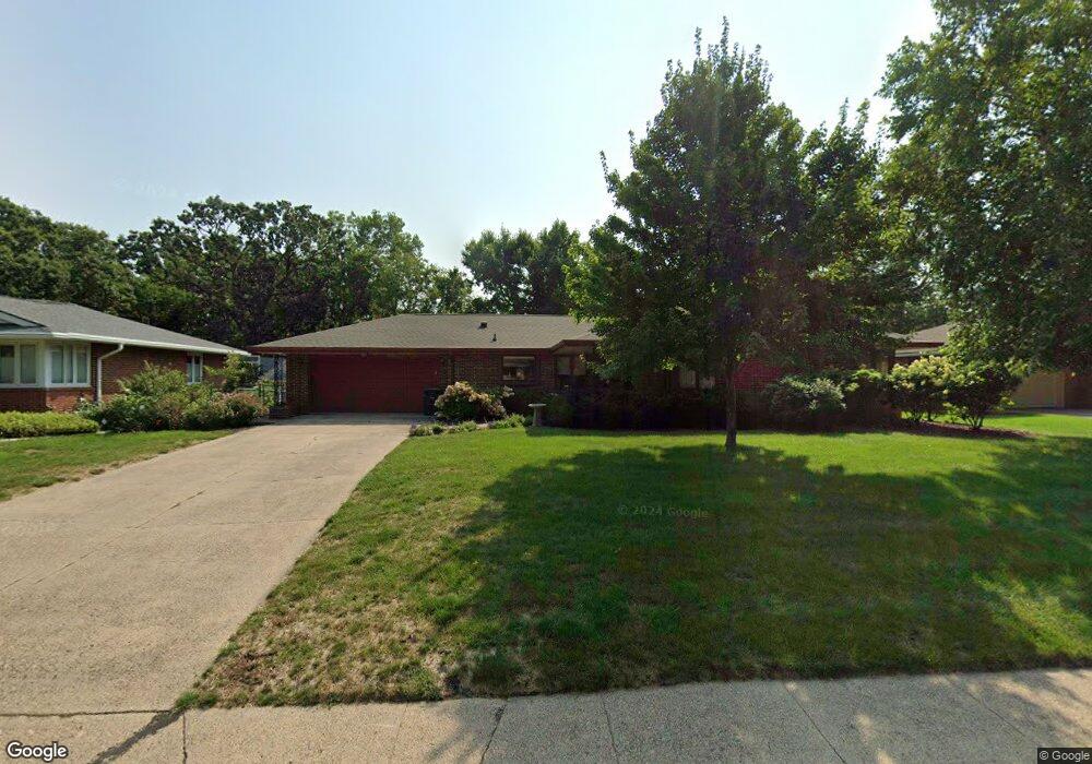 1811 76th St, Windsor Heights, IA 50324 - photo 1