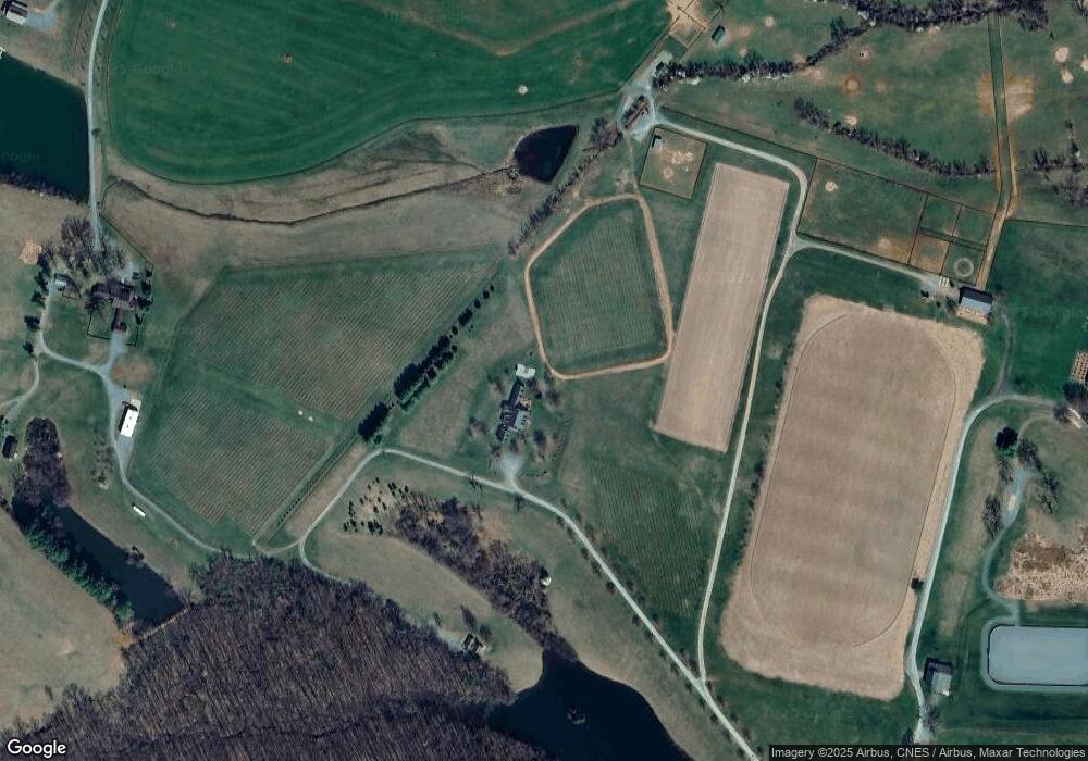 6640 Roseland Farm, Crozet, VA 22932 - photo 1