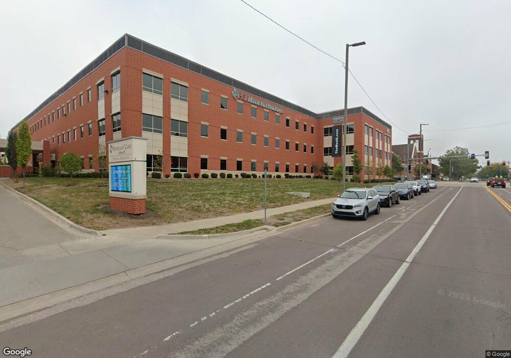 866 3rd Ave SE, Cedar Rapids, IA 52403 - photo 1