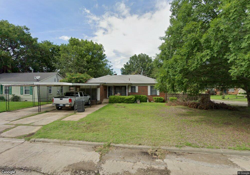509 Locust St, Ardmore, OK 73401 - photo 1