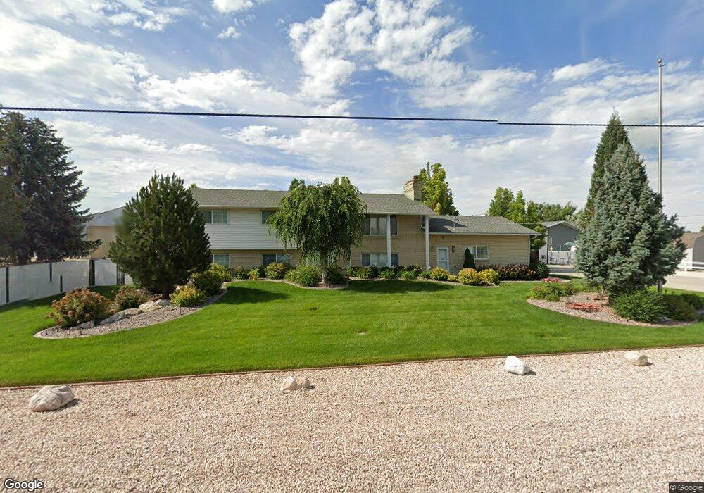 5679 W 4200 S, Hooper, UT 84315 - photo 1