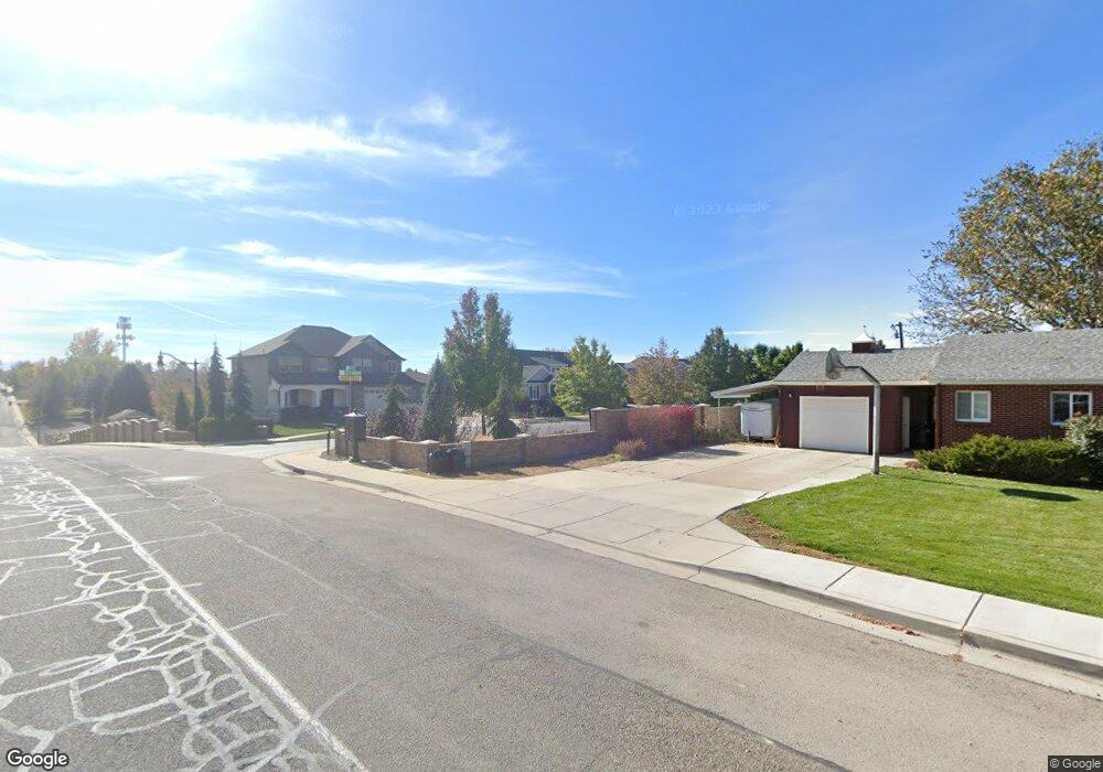 25 W 225 N unit 2, Lindon, UT 84042 - photo 1