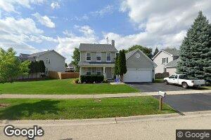 597 Lakewood Farms Dr, Bolingbrook, IL 60490