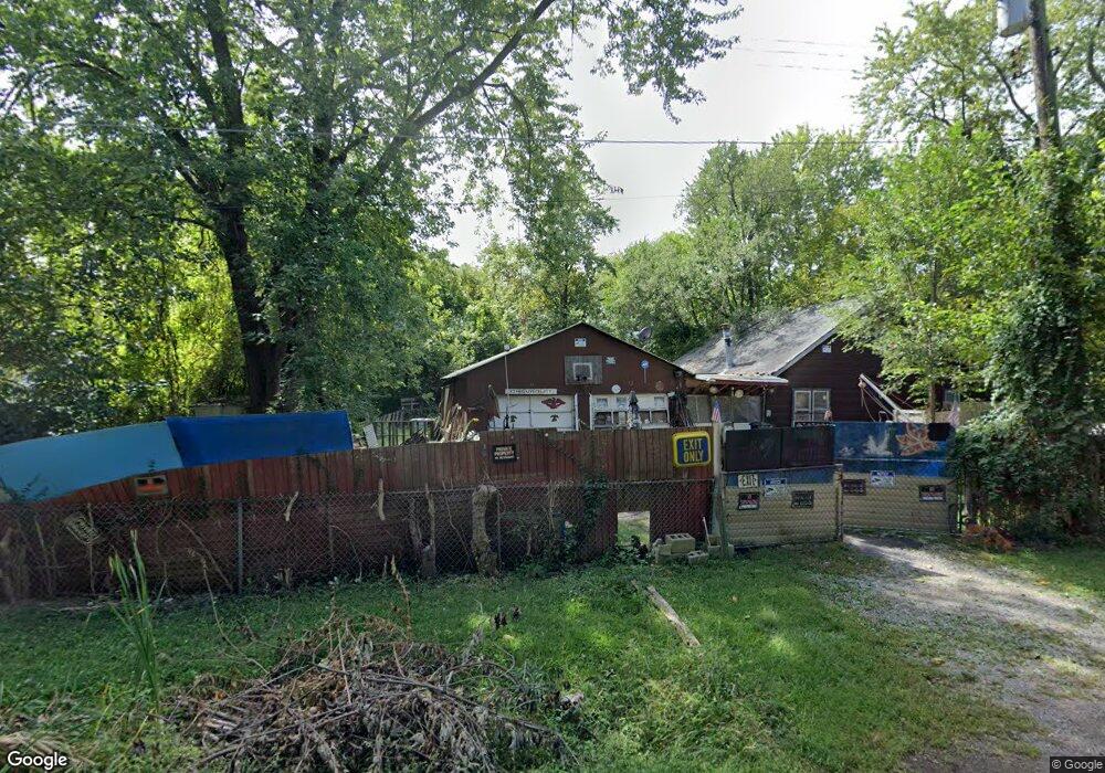 8908 Penn St, Collinsville, IL 62234 - photo 1