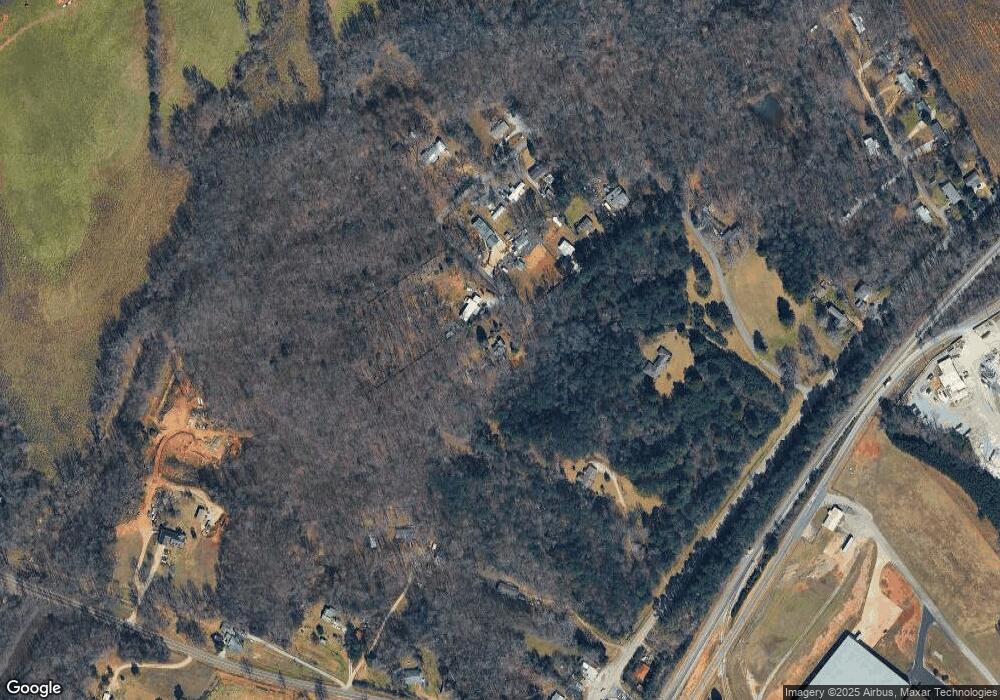 7712 Poole Cir, Alto, GA 30510 - photo 1