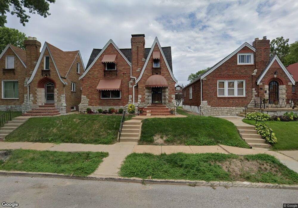 4641 Penrose St, Saint Louis, MO 63115 - photo 1