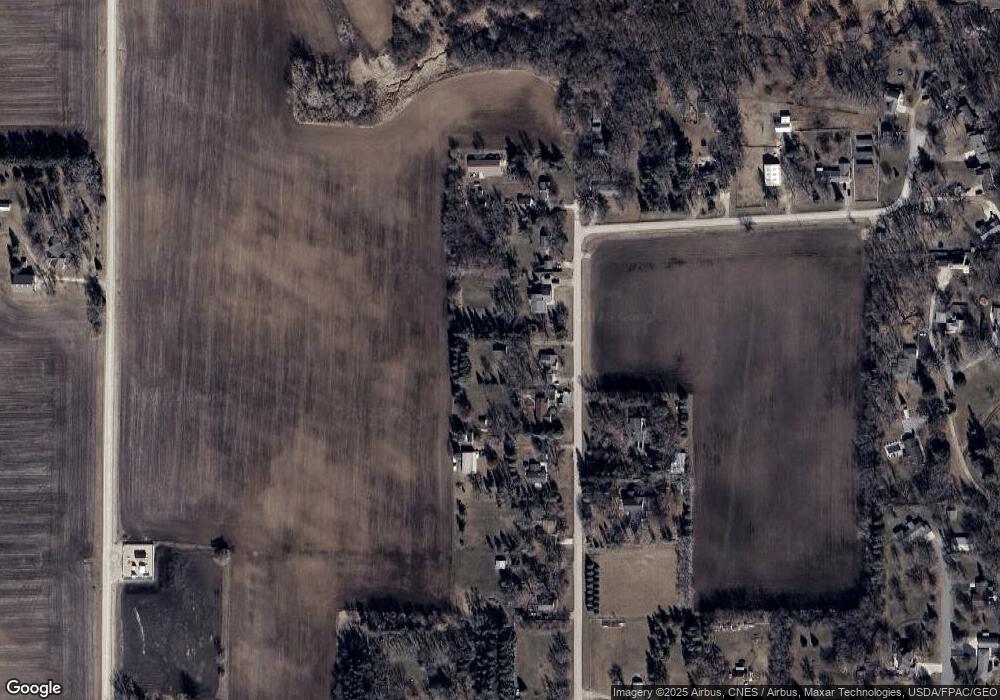 411 40th St NW, Austin, MN 55912 - photo 1