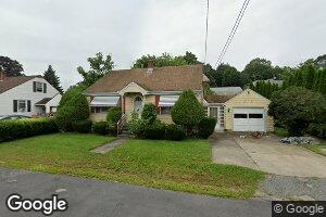 56 8th Ave, Woonsocket, RI 02895