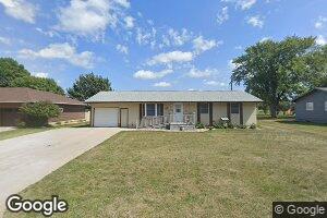413 S Memorial Dr, Platte, SD 57369