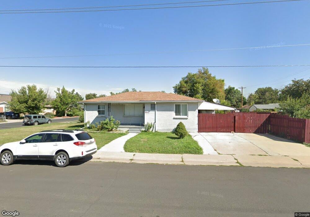 10625 E 23rd Ave, Aurora, CO 80010 - photo 1