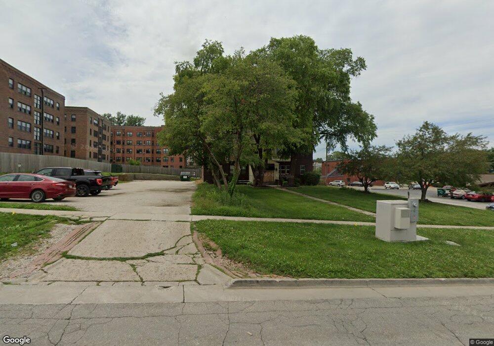 516 28th St, Des Moines, IA 50312 - photo 1