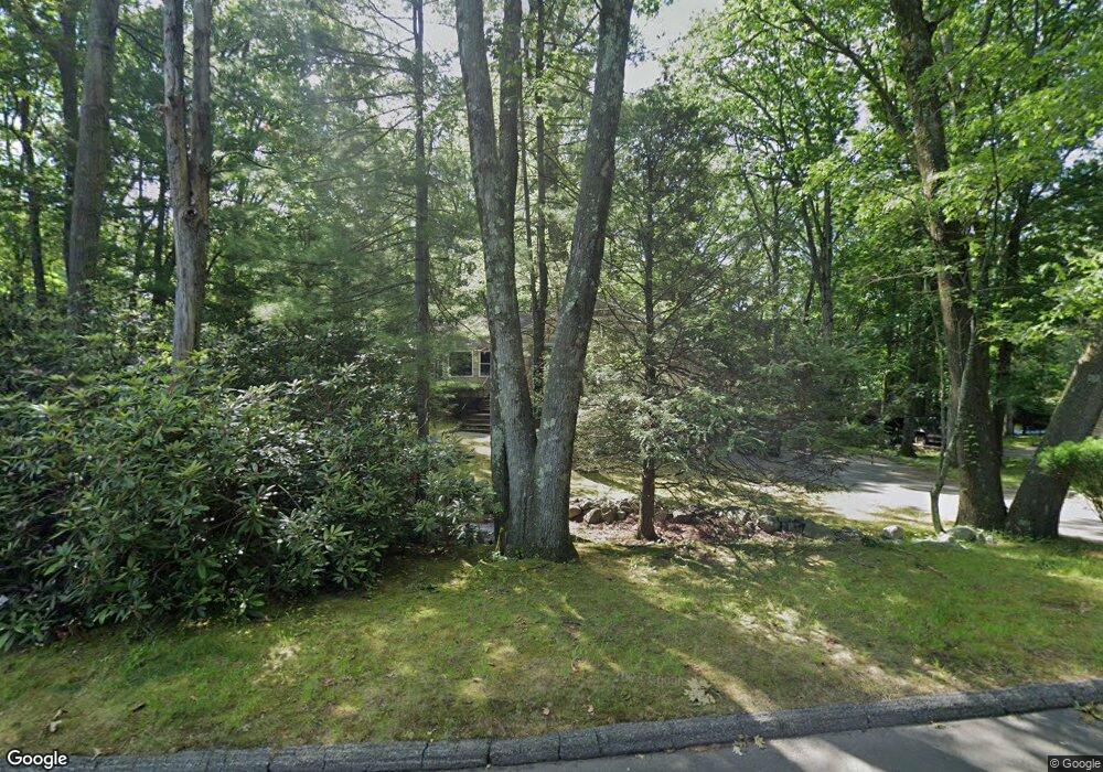 19 Granite Dr, Norwalk, CT 06851 - photo 1