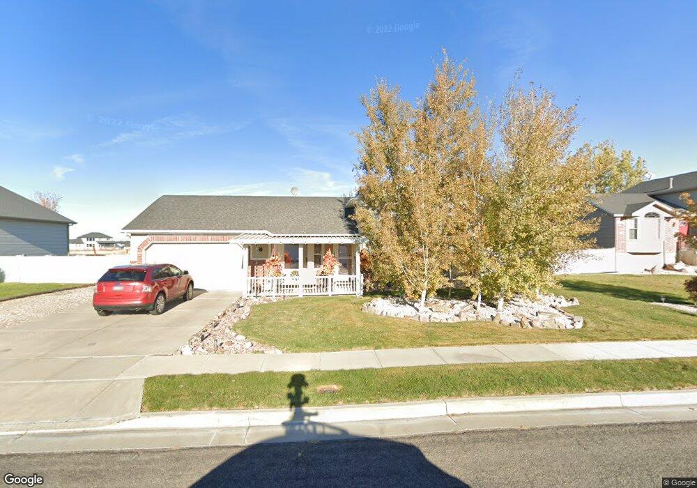 3906 W 1450 N, Clearfield, UT 84015 - photo 1