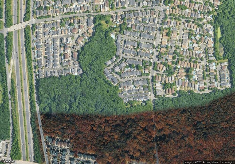 167 Pembrook Loop, Staten Island, NY 10309 - photo 1