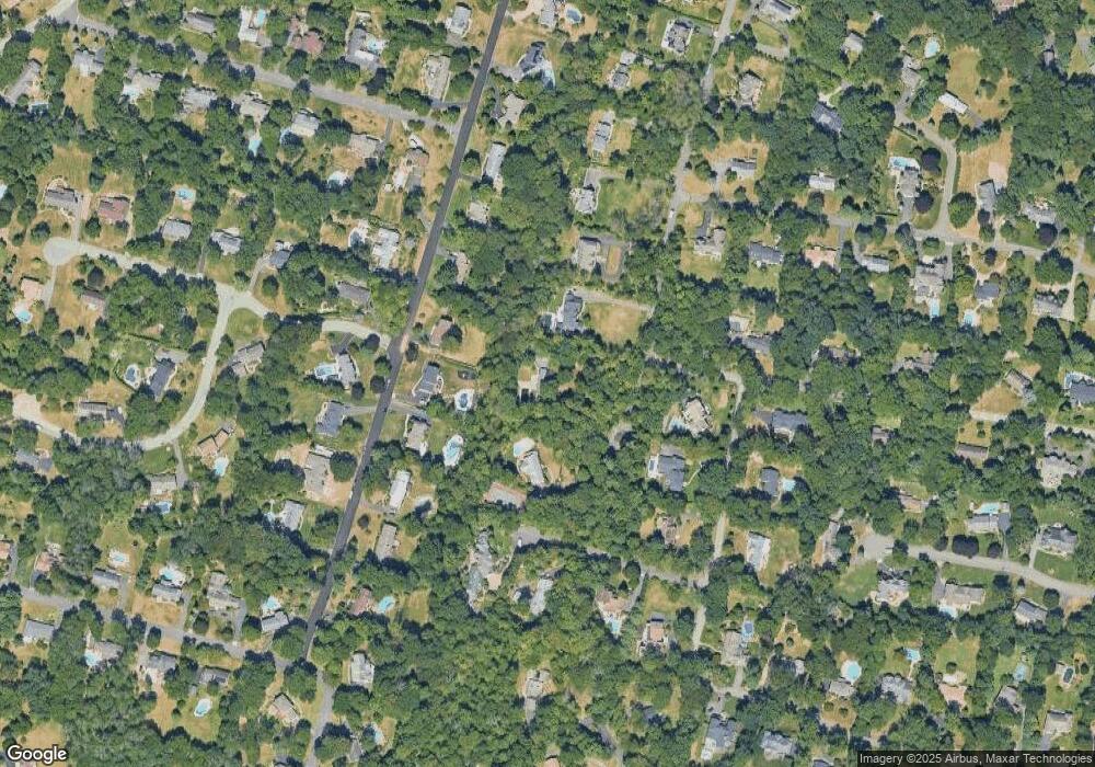 7 Tanglewood Hollow Rd, Upper Saddle River, NJ 07458 - photo 1