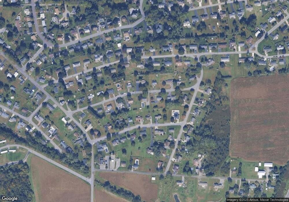 10 Honeysuckle Ln, Milton, PA 17847 - photo 1