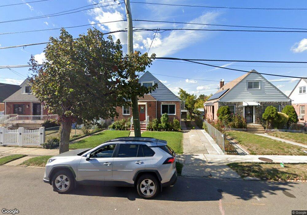 12120 Francis Lewis Blvd, Springfield Gardens, NY 11413 - photo 1