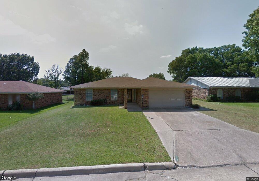 1717 Downing St, Ardmore, OK 73401 - photo 1